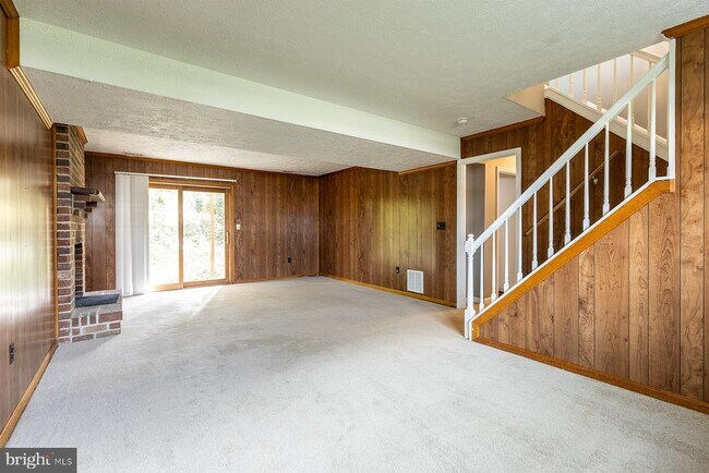 Building Photo - 847 Harbor View Terrace