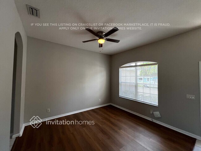 Building Photo - 2089 SW Idaho Ln