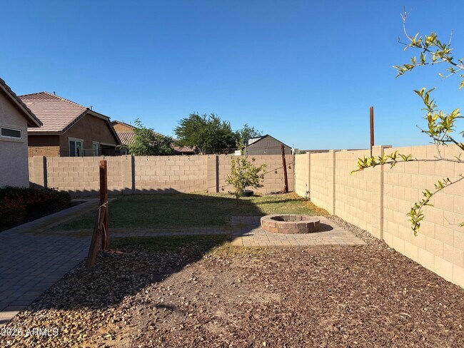 Building Photo - 69 S 195th Ln