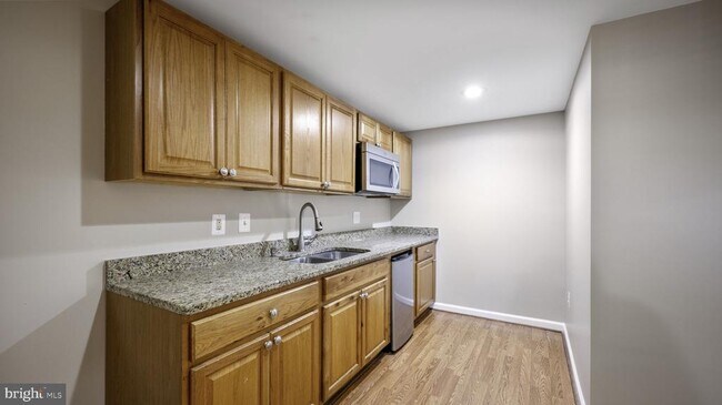 Building Photo - 9705 Eclipse Pl