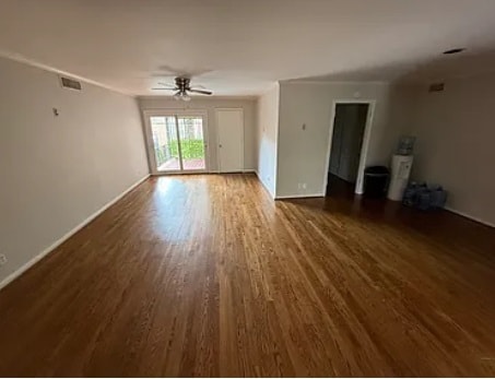 Building Photo - 8604 Baltimore Dr