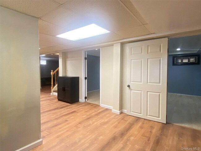 Building Photo - 62 Harold Ave