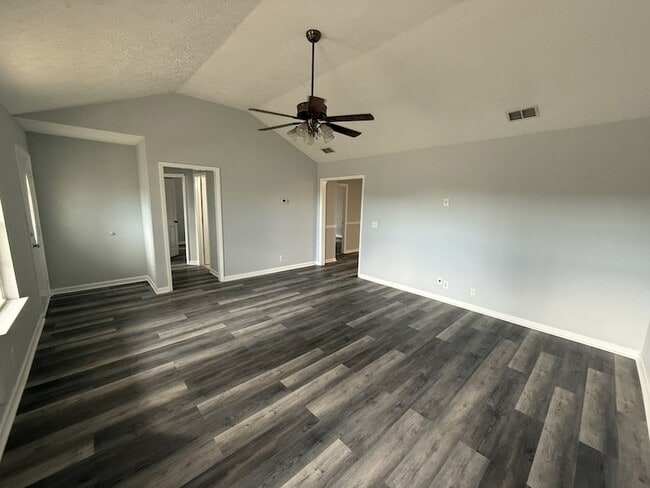 Building Photo - 1730 Azure Way