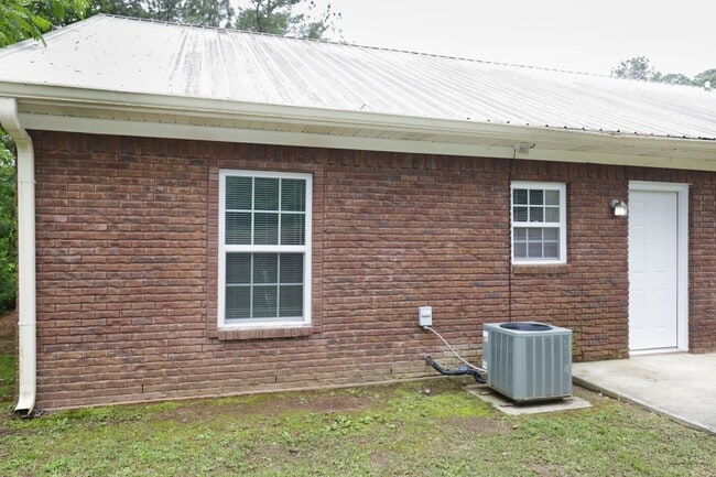 Building Photo - 59 Cooper Cir