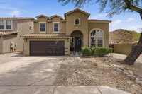 Building Photo - 8953 E Hillview St