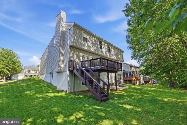 Building Photo - 34 Westhampton Ct