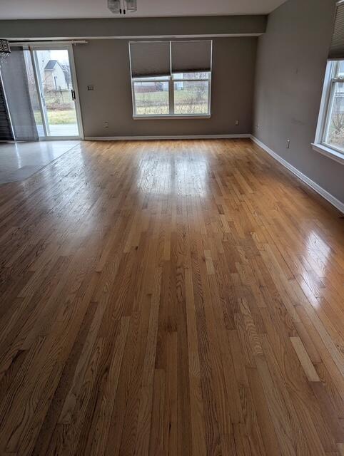 Building Photo - 7165 Maplelawn Dr