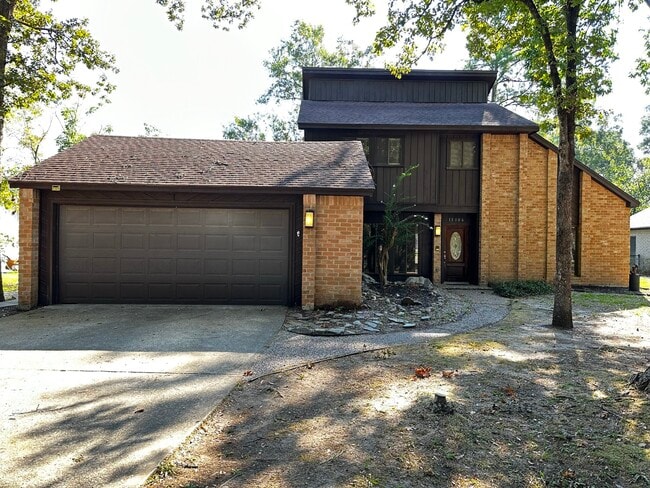 Building Photo - 11106 Ellwood St