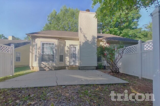 Building Photo - 10334 Creswell Ct