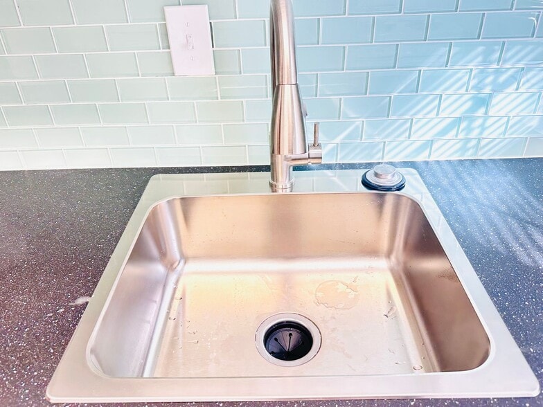 Building Photo - 8311 Garland Ave