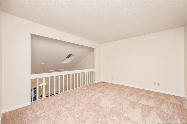 Building Photo - 400 Cypress Trace Dr