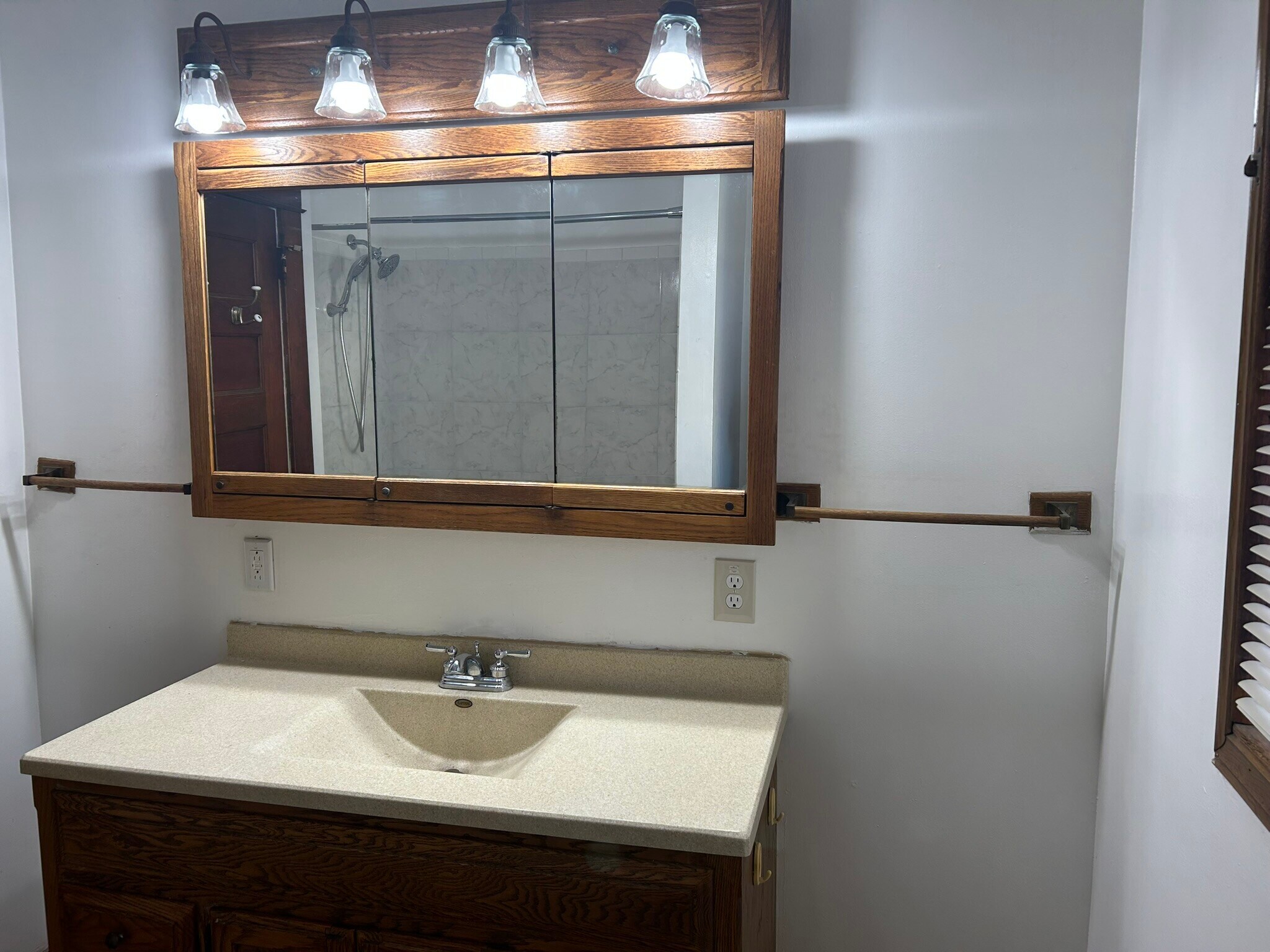 Building Photo - 1131 Jessie St