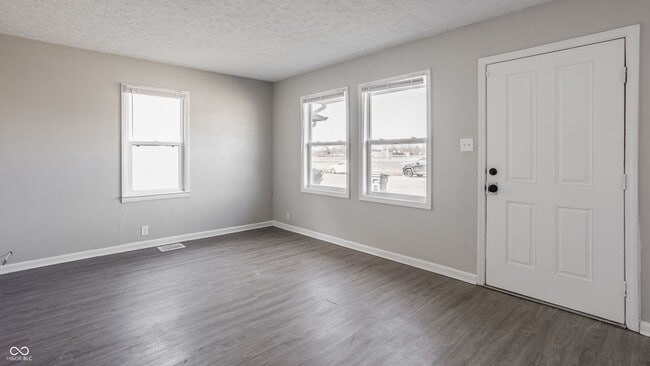 Building Photo - 4309 Ralston Ave