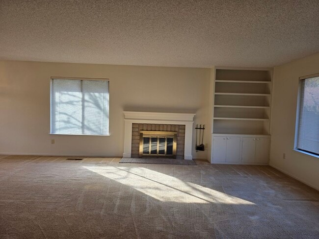 Building Photo - 6336 Stone Bridge Rd