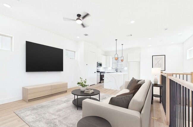 Building Photo - 5314 Terry St