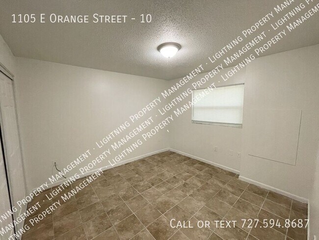 Building Photo - 1105 E Orange St