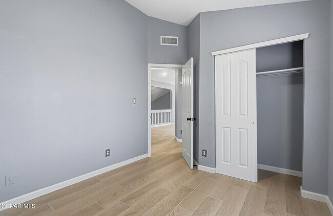 Building Photo - 12325 Tierra Bella Dr