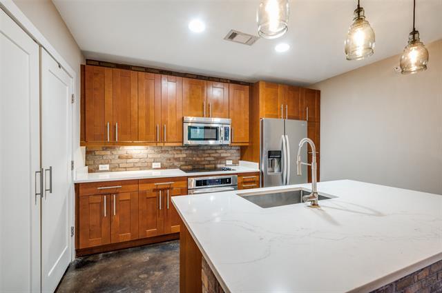 Building Photo - 2608 Museum Way
