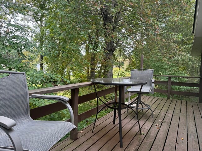 Building Photo - 56 Wedgewood Dr