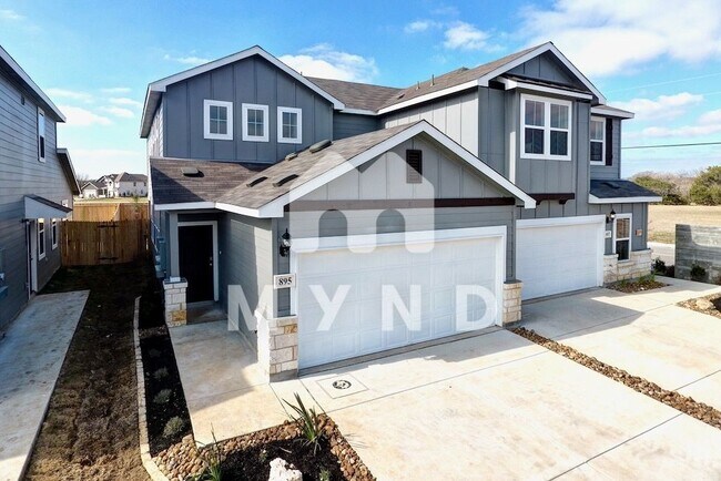 Building Photo - 888 Casina Cir