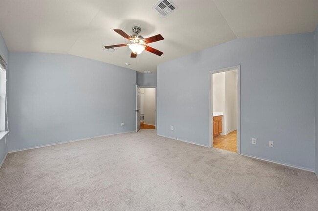 Building Photo - 3841 Castle Rock Cove
