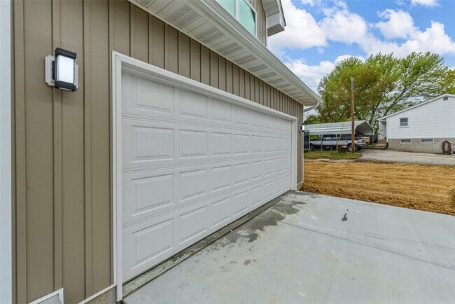 Building Photo - 630 Booneslick Rd