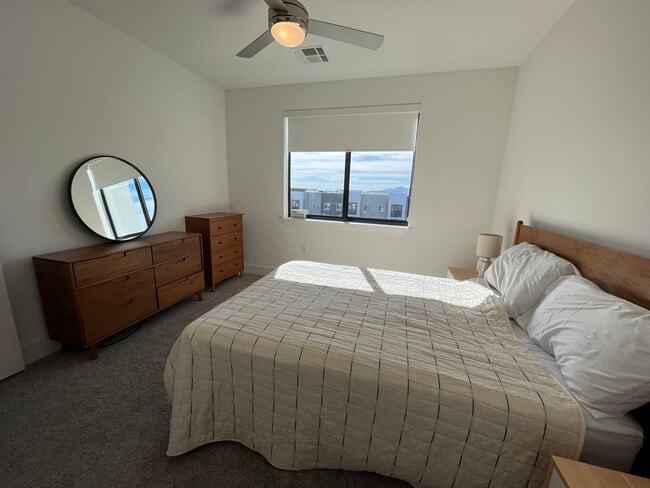 Building Photo - 6850 E Mayo Blvd