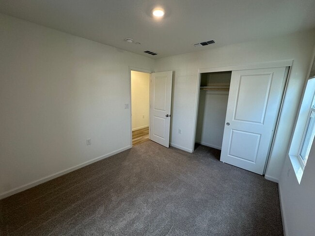 Building Photo - New Build! 4 Bed 3 Bath Home with Solar Included!