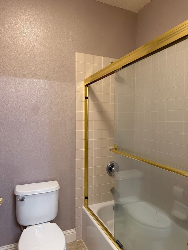 Building Photo - 5610 Adamstowne Way