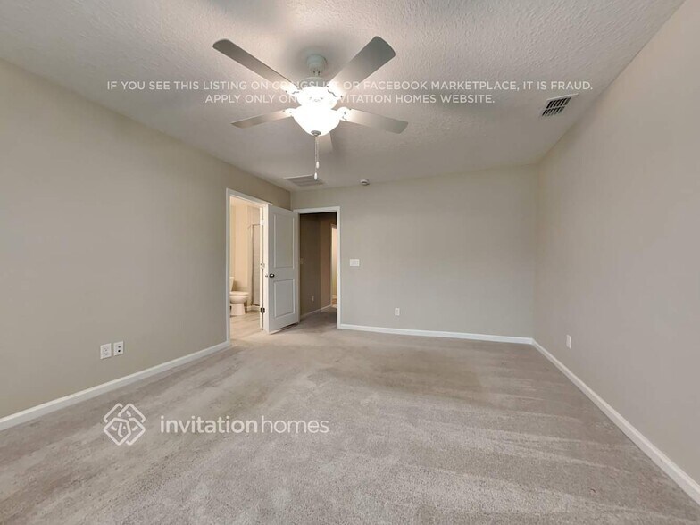 Building Photo - 1316 Grassland Ave