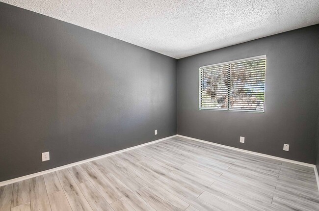 Building Photo - 3151 N Soaring Gulls Dr