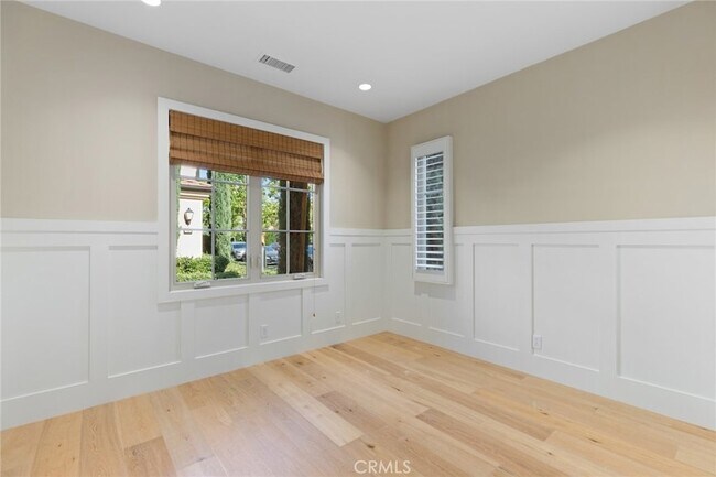Building Photo - 81 Lupari