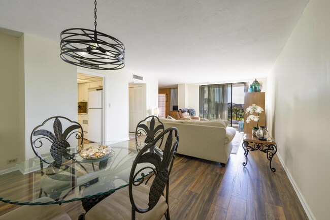 Building Photo - 1200 Marine Way