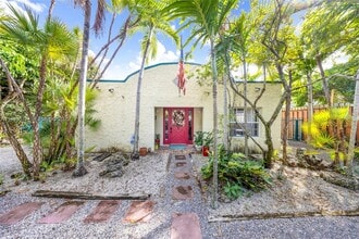 Building Photo - 1840 Tigertail Ave