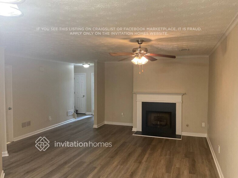 Building Photo - 2644 Waverly Hills Dr