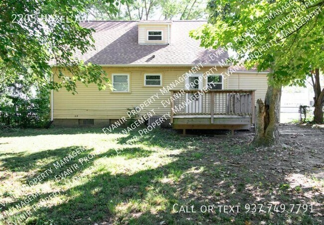 Building Photo - 2205 Hazel Ave