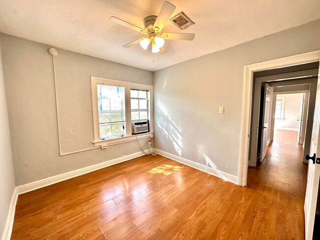 Building Photo - 101 C St