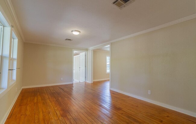 Building Photo - 13563 FM Rd 2432