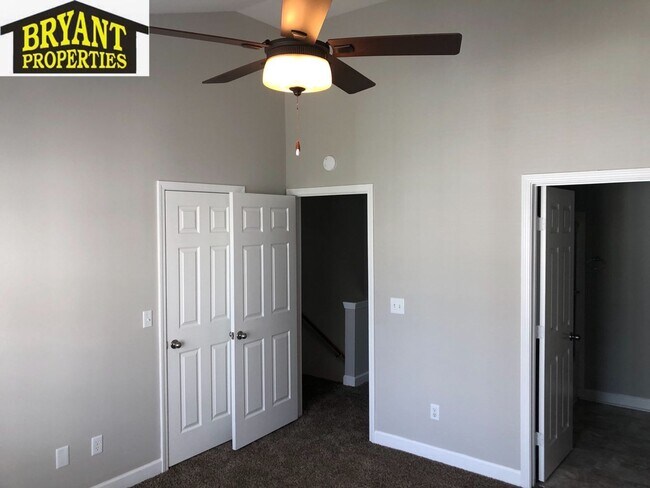 Building Photo - Nashville - 2 Bedroom Condo 2.5 Baths 37214