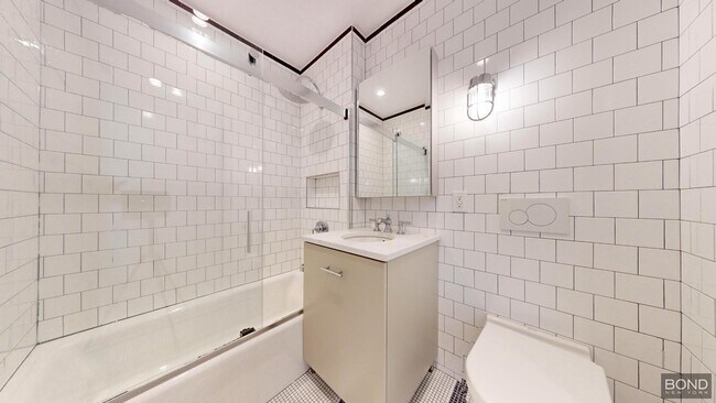 Building Photo - 23 Avenue B