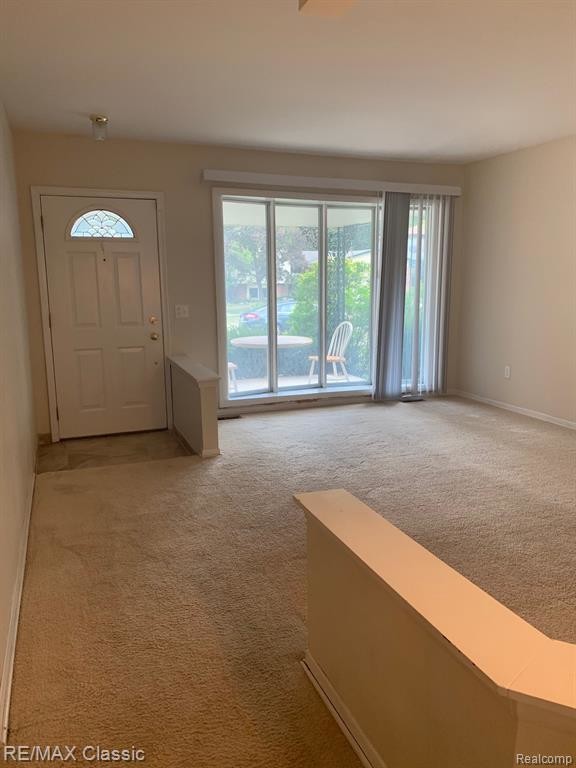 Building Photo - 43056 Devon Ln