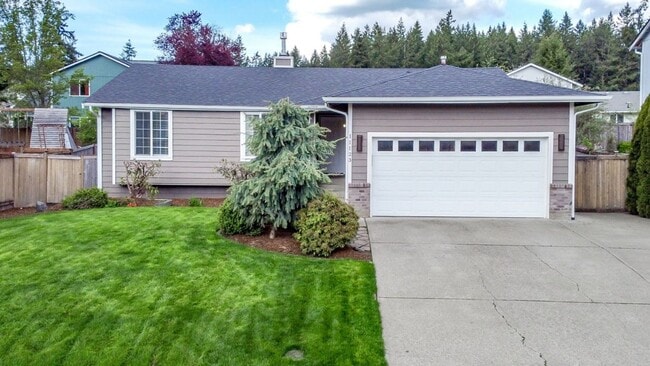 Building Photo - 4-Bedroom, 2-Bathroom Rambler with Beautiful Features and Mountain Views!