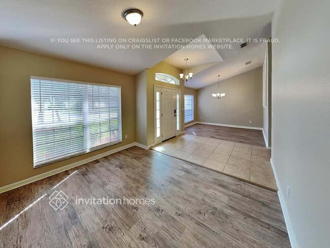 Building Photo - 245 Perfect Dr