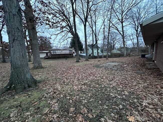 Building Photo - 206 Oak Hill Dr