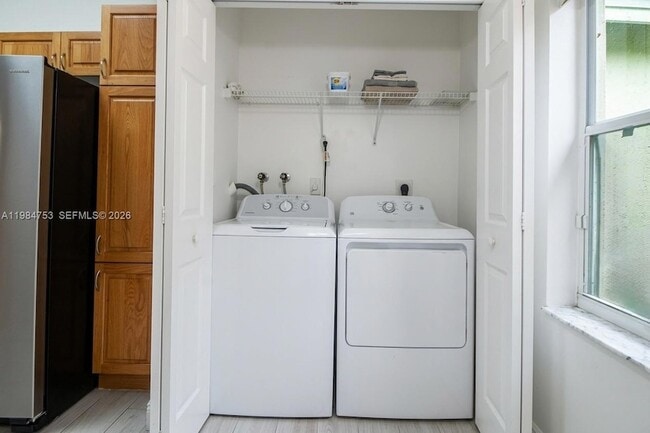 Building Photo - 1918 Andromeda Ln