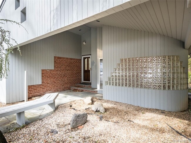 Building Photo - 127 Wooleys Ln