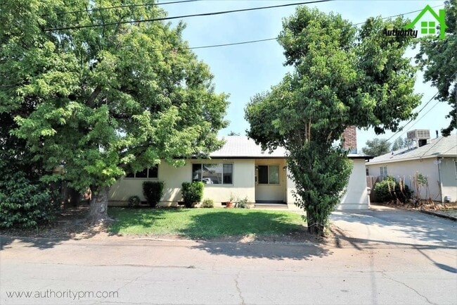 Primary Photo - 2413 Ramona Pl