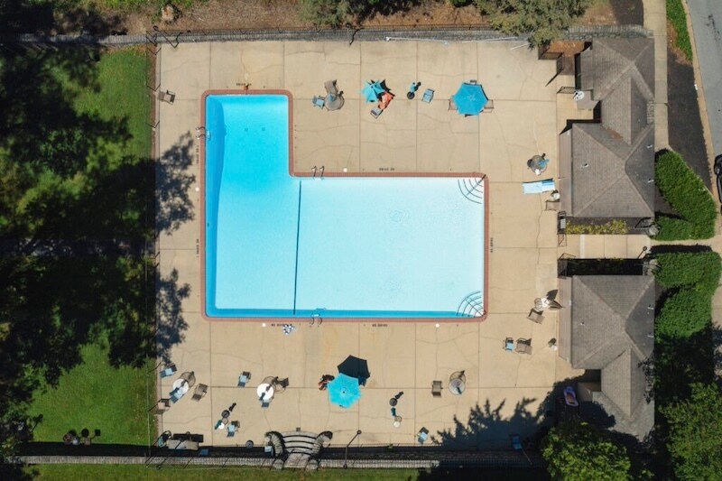 Building Photo - 4003 Eastview Ln