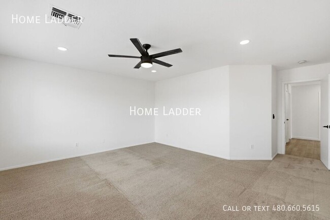 Building Photo - 16030 W Woodlands Ave