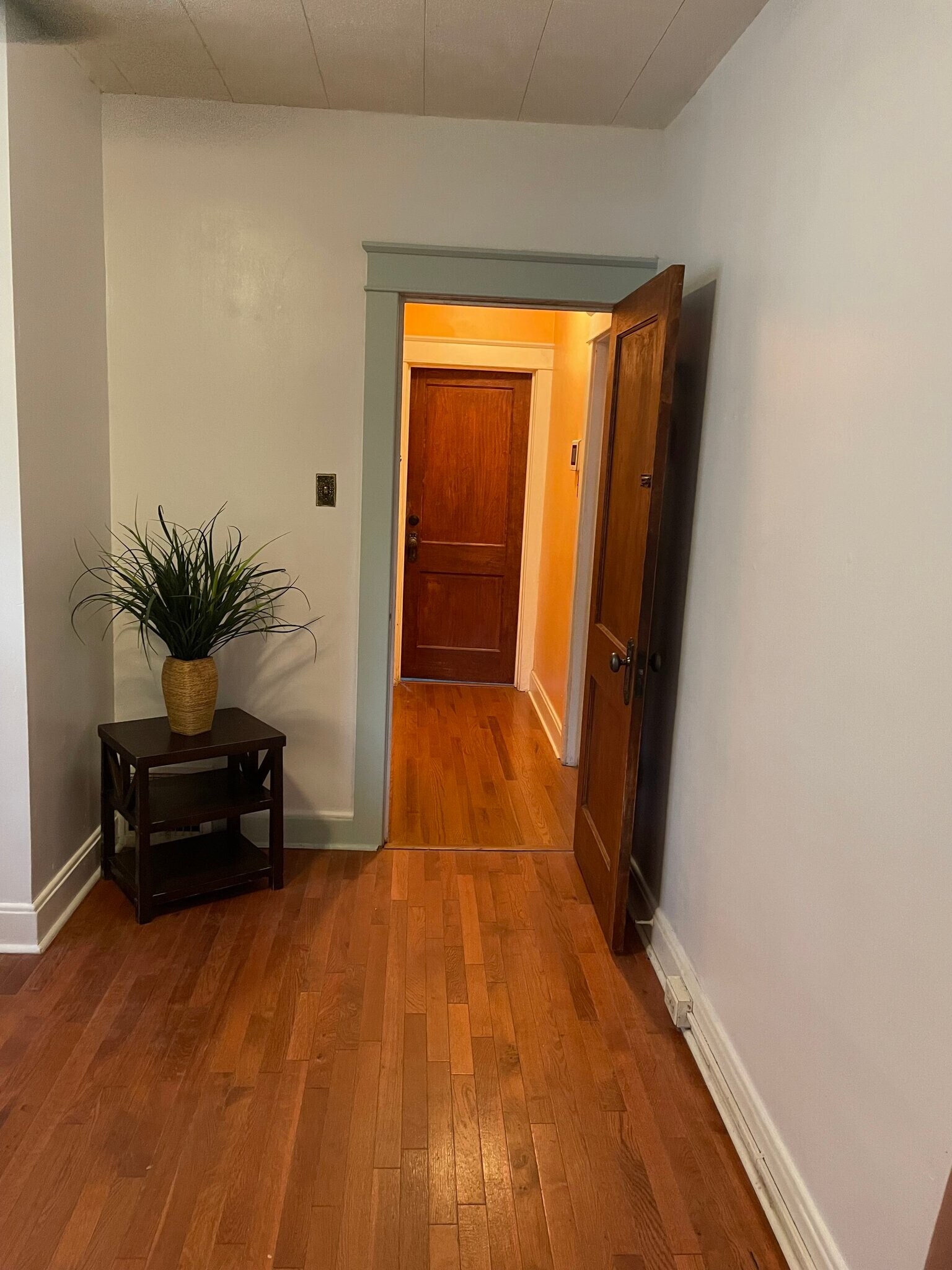 Building Photo - 2801 Clermont St